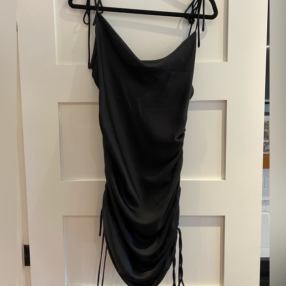 Lioness never worn dress - Picture 1 of 6